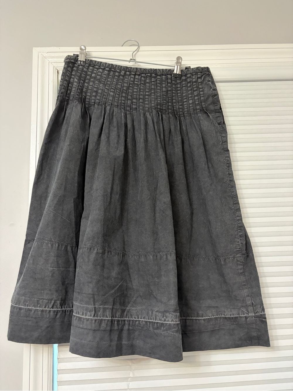Free People Peyton Pintuck Midi Skirt In Washed Black 6 - Picture 7 of 7